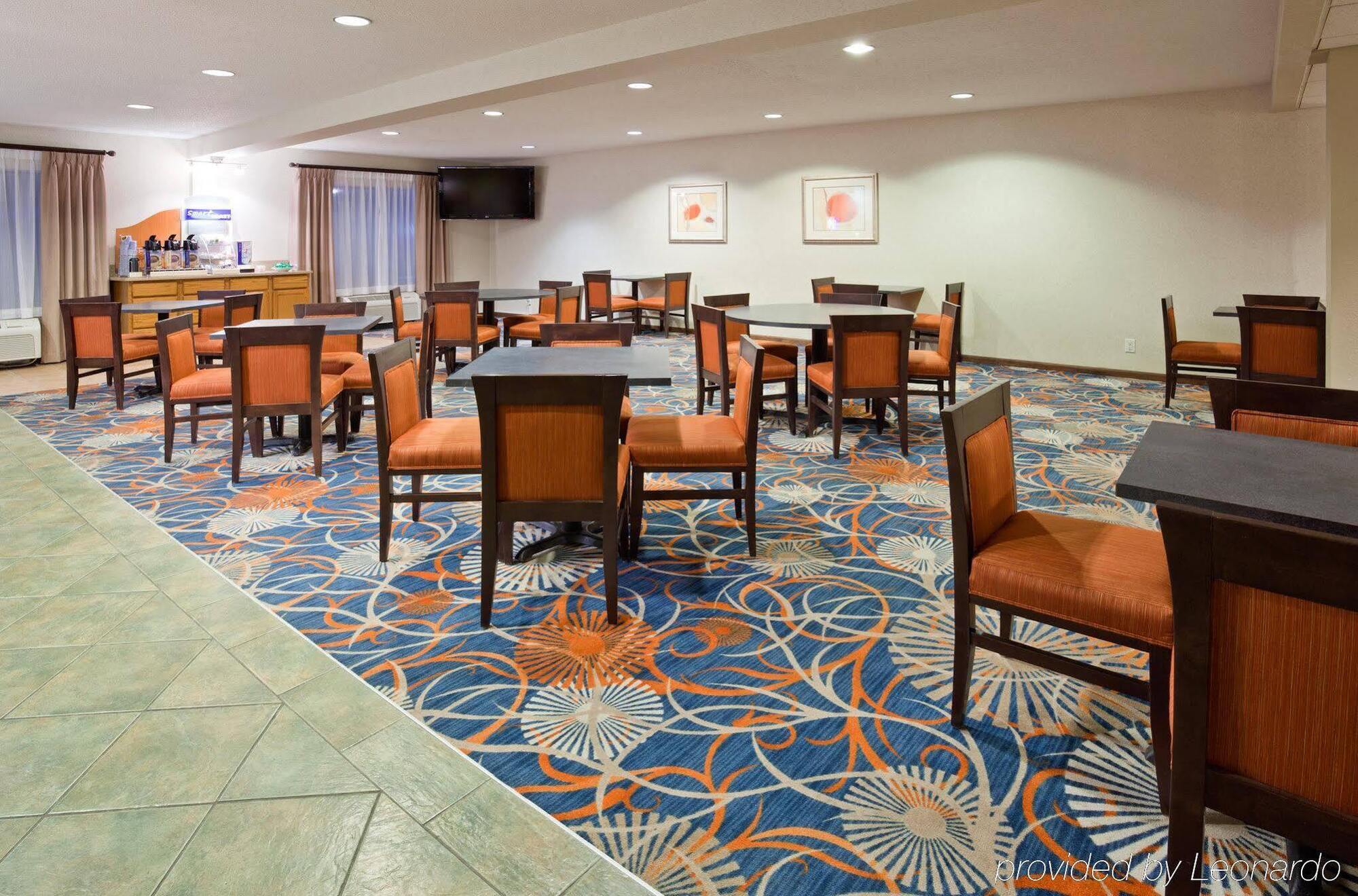 Spark By Hilton La Crosse Onalaska Extérieur photo