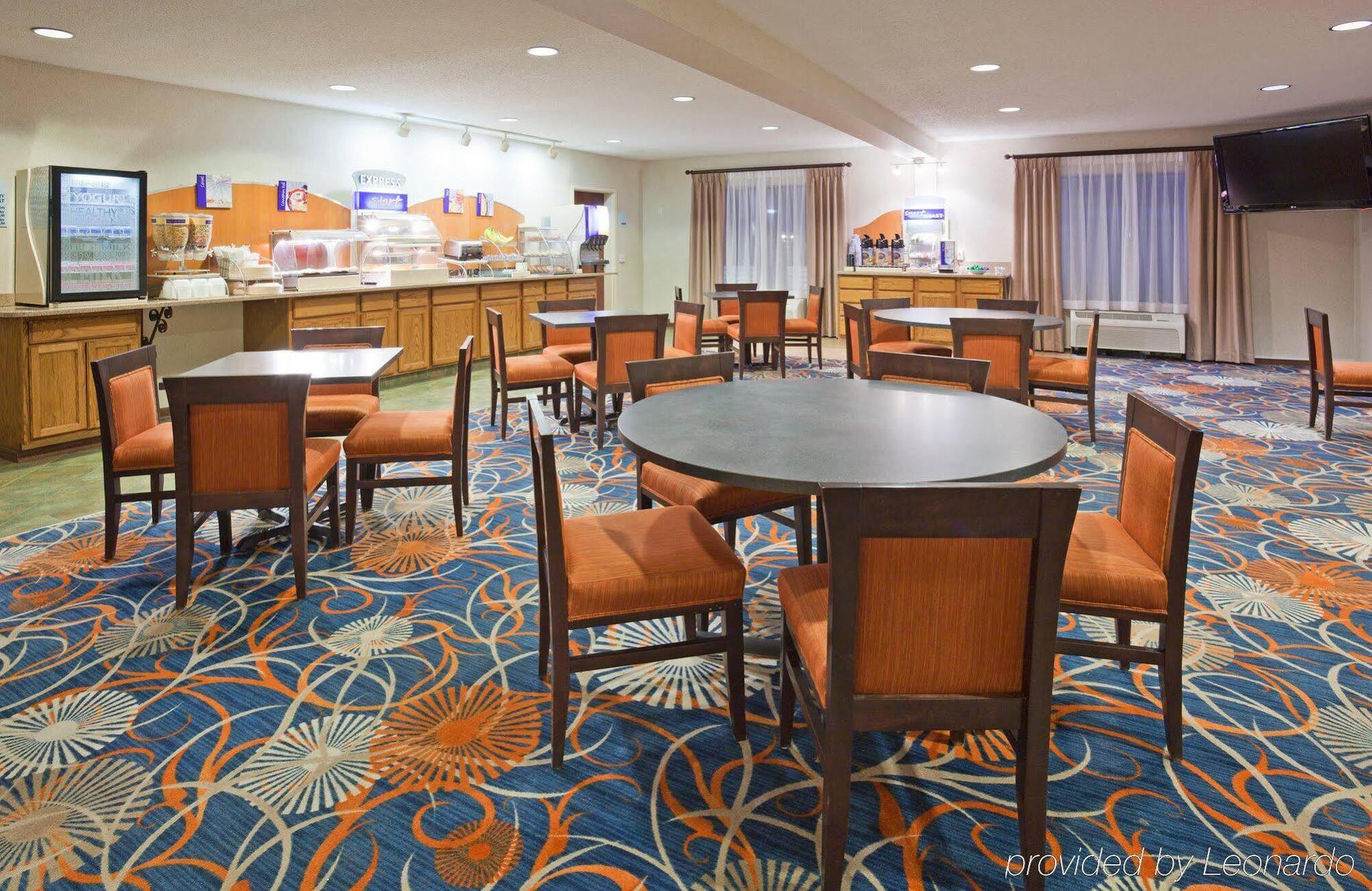 Spark By Hilton La Crosse Onalaska Extérieur photo